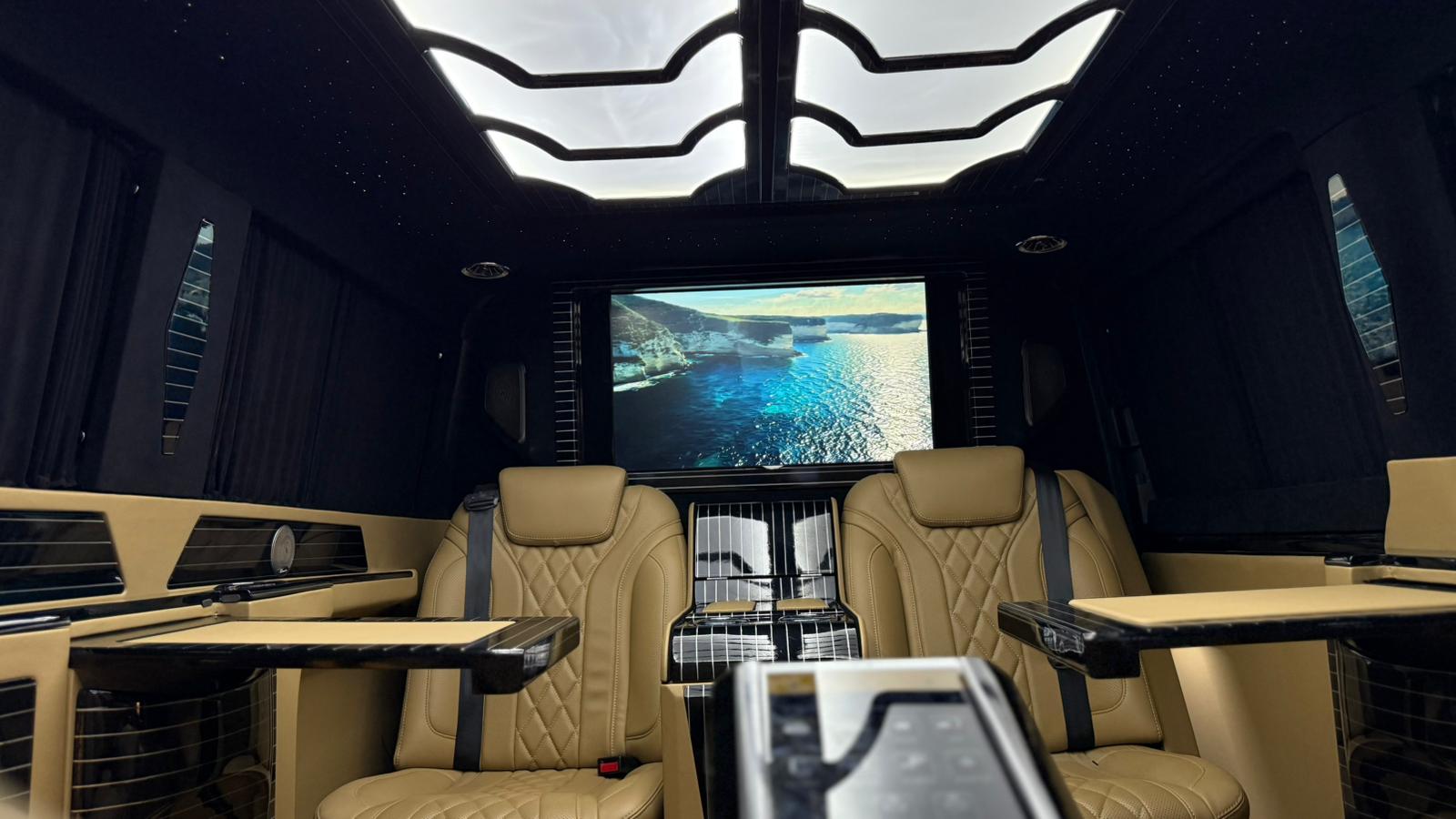 Kocalar Motors | Uzun şasi VİP TRANSPORTER  HATASIZ